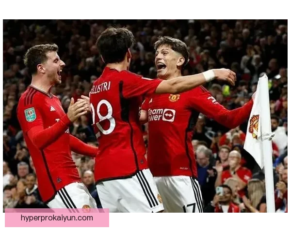 水晶宫与曼联激战，英超争冠形势备受关注，竞争力提升。