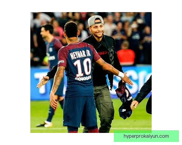 皮克关键表现助力球队逆转，展现出稳步提升的竞技状态